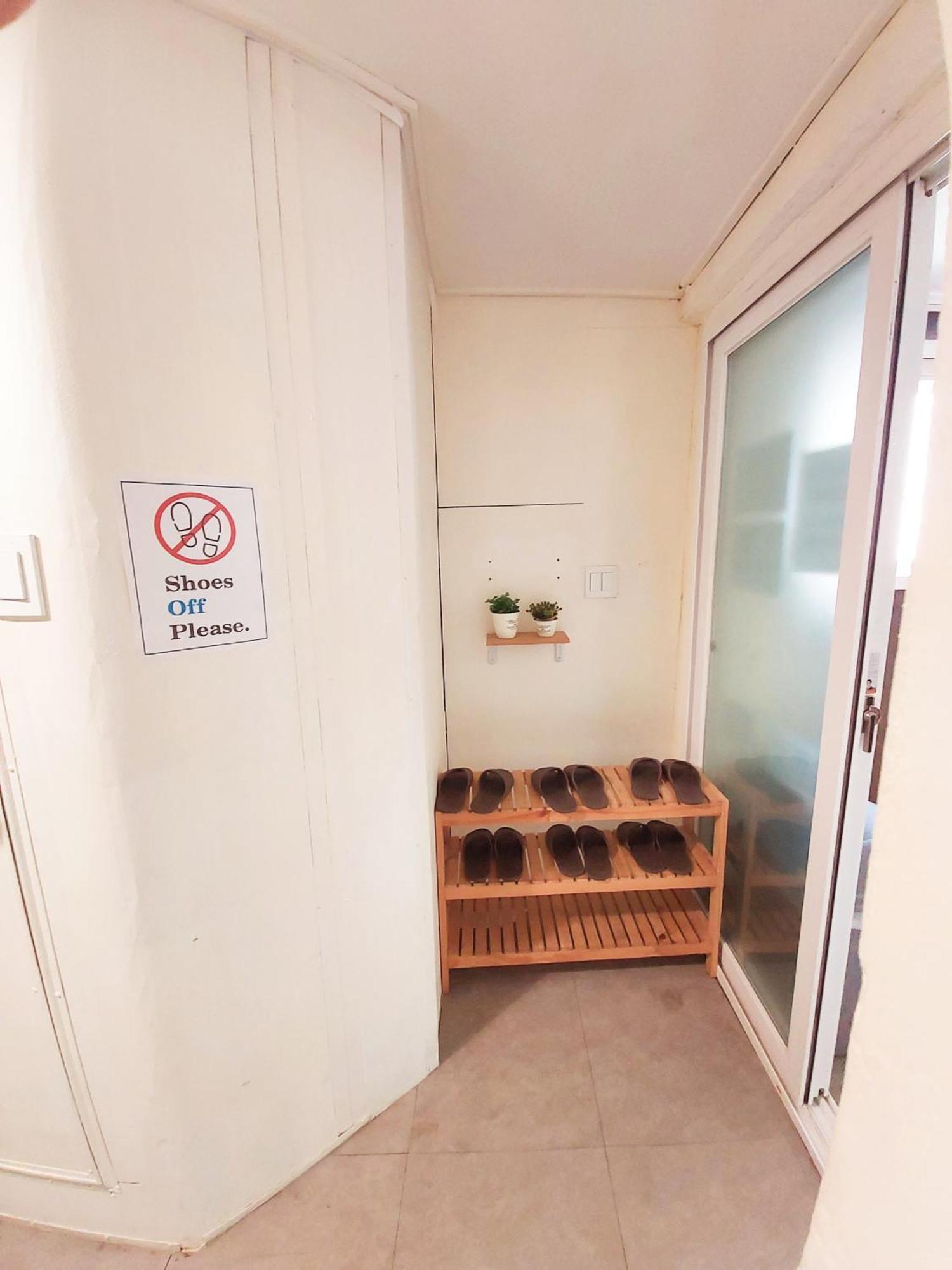 Hostel Blue Boat Myeongdong Seoul